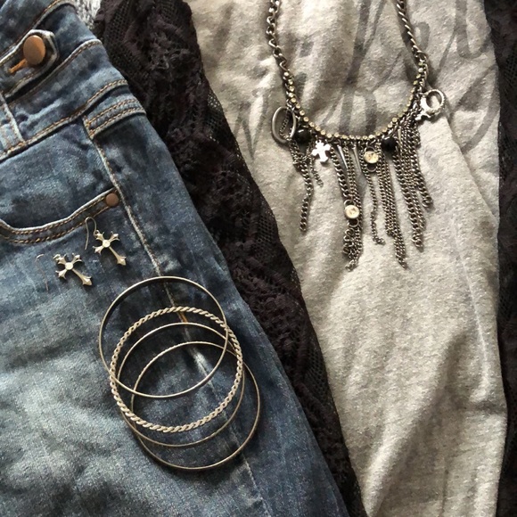 “Wifey” Outfit 💍 - Picture 2 of 4